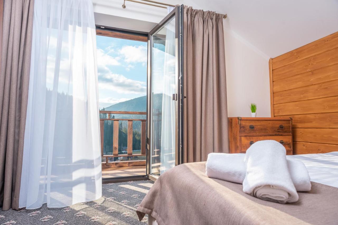 Residence Nesh Tatariv Εξωτερικό φωτογραφία
