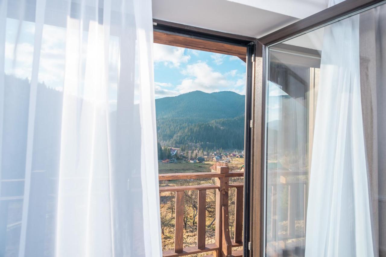 Residence Nesh Tatariv Εξωτερικό φωτογραφία